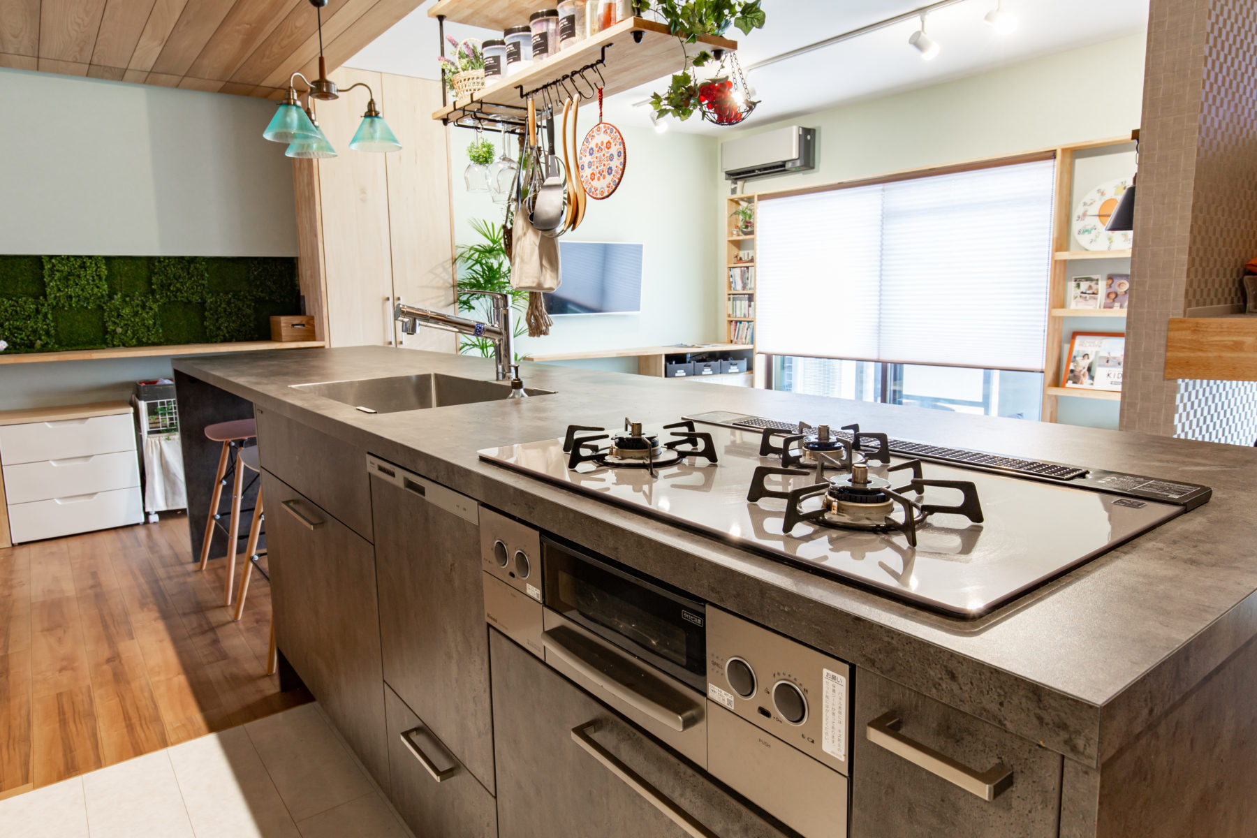 ダイニング一体キッチン